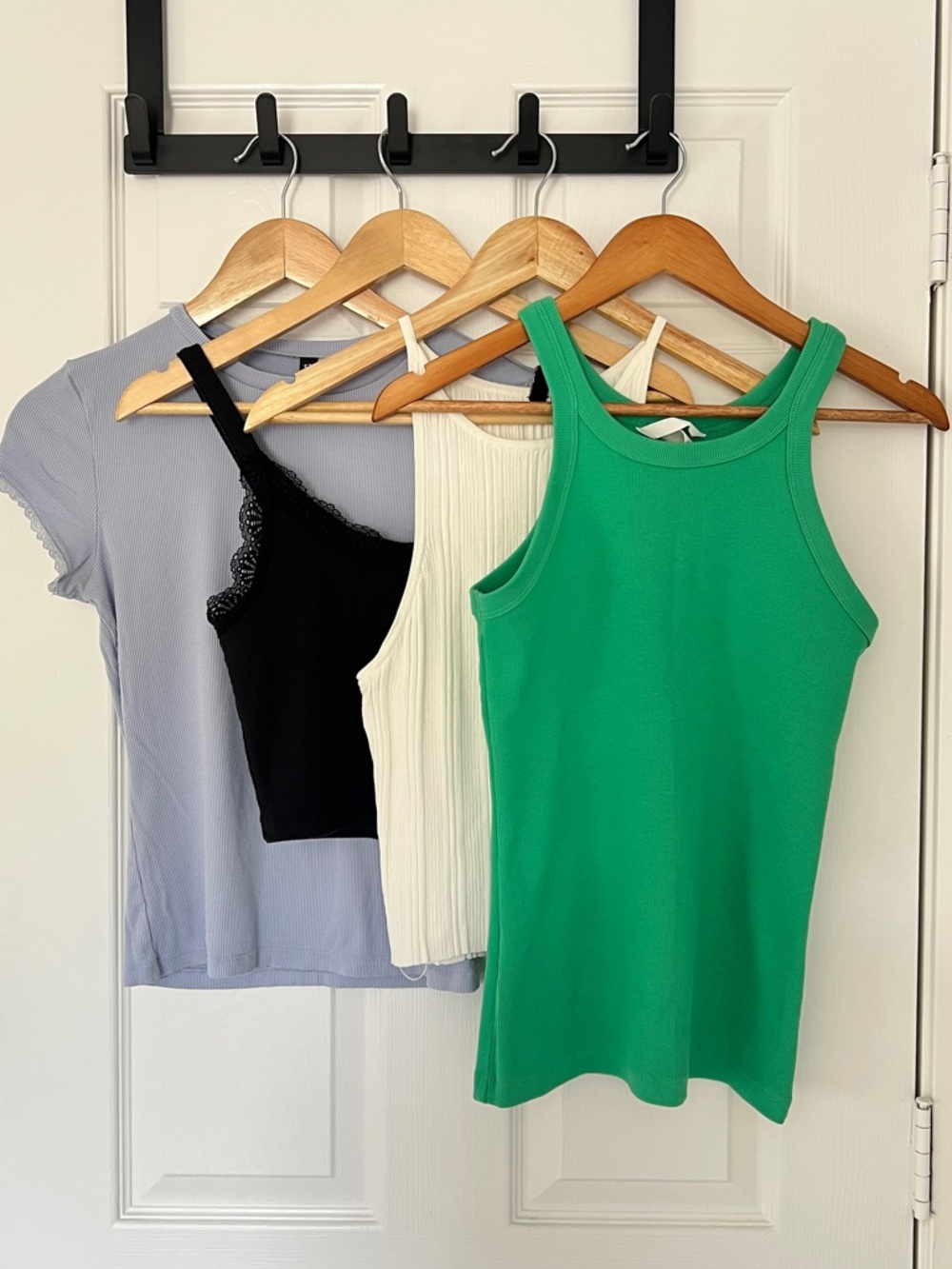 4 pieces Top - Women size m